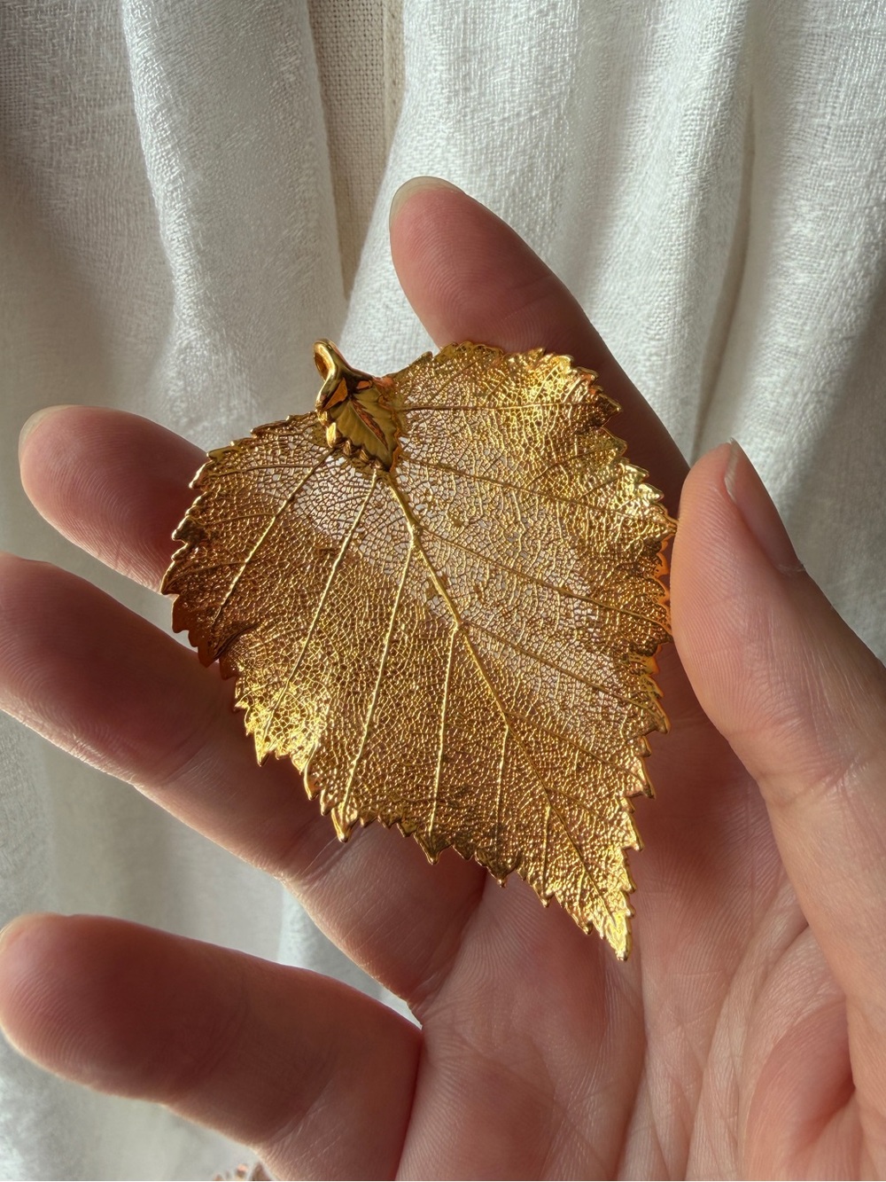 Gold plated real Leaf Veined pendant